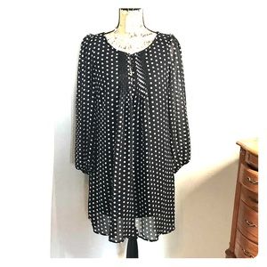 GREAT CONDITION Black & White polka dot dress